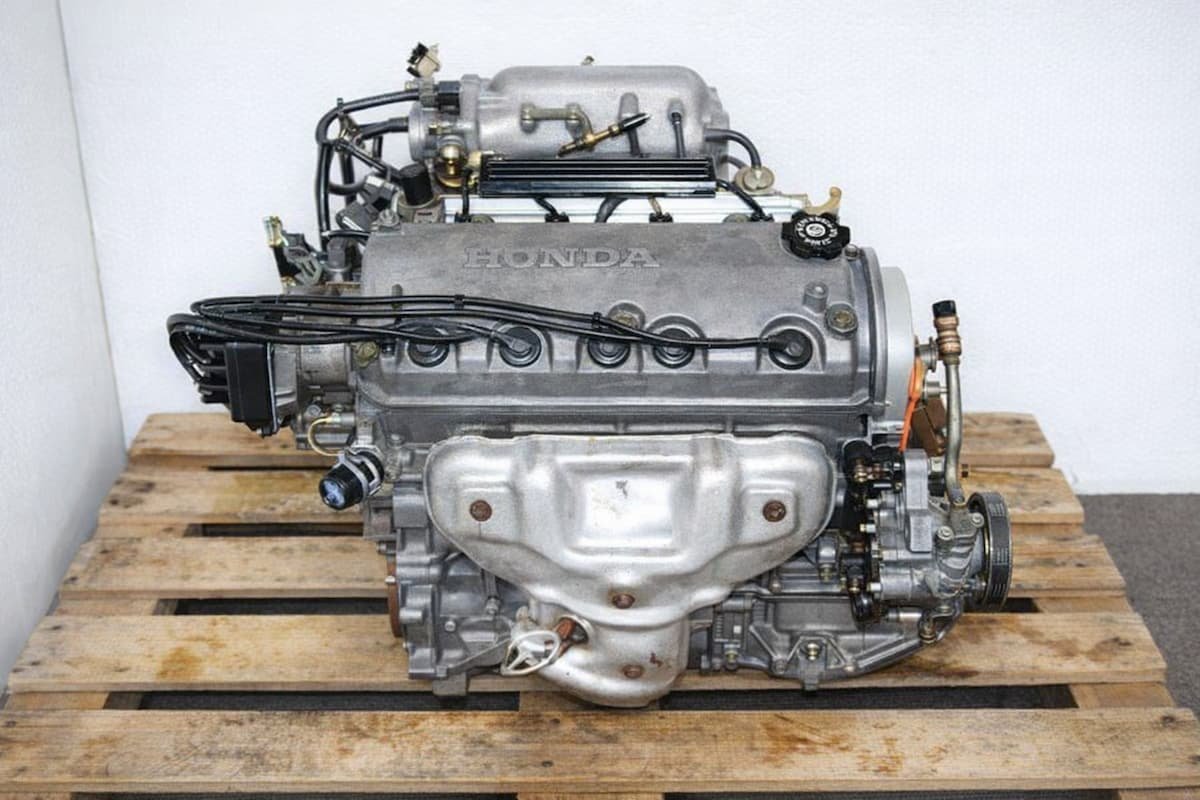 Tapa de cilindro Honda Civic y CRX 1988-1991